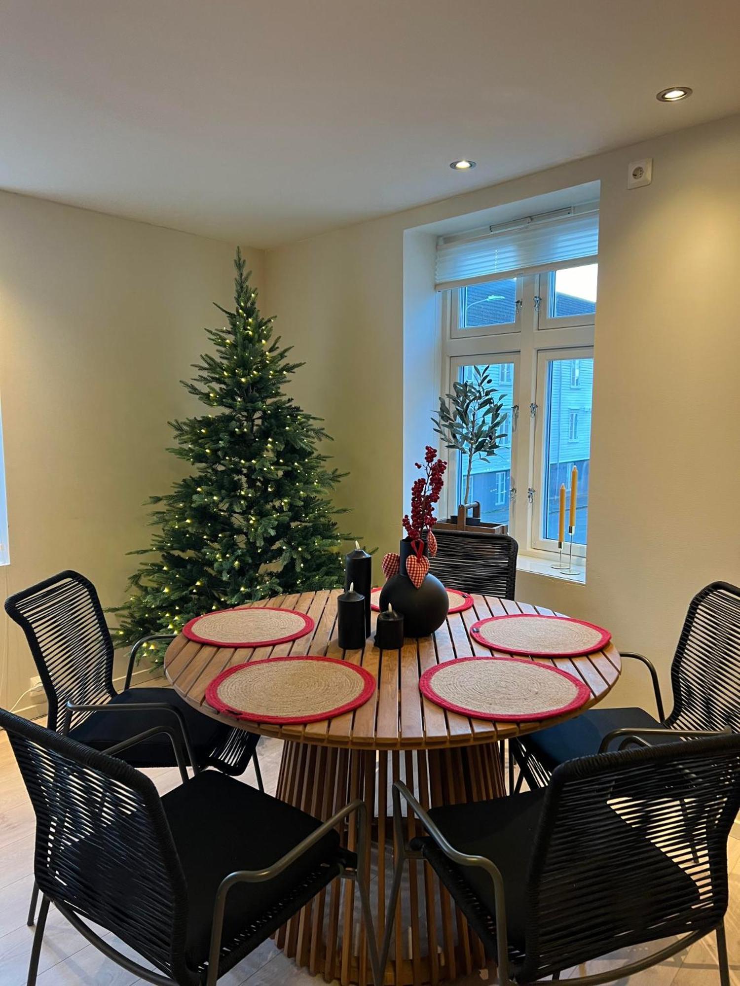 A Place To Stay Stavanger, Apartment 5 - Quality And Free Parking- ภายนอก รูปภาพ
