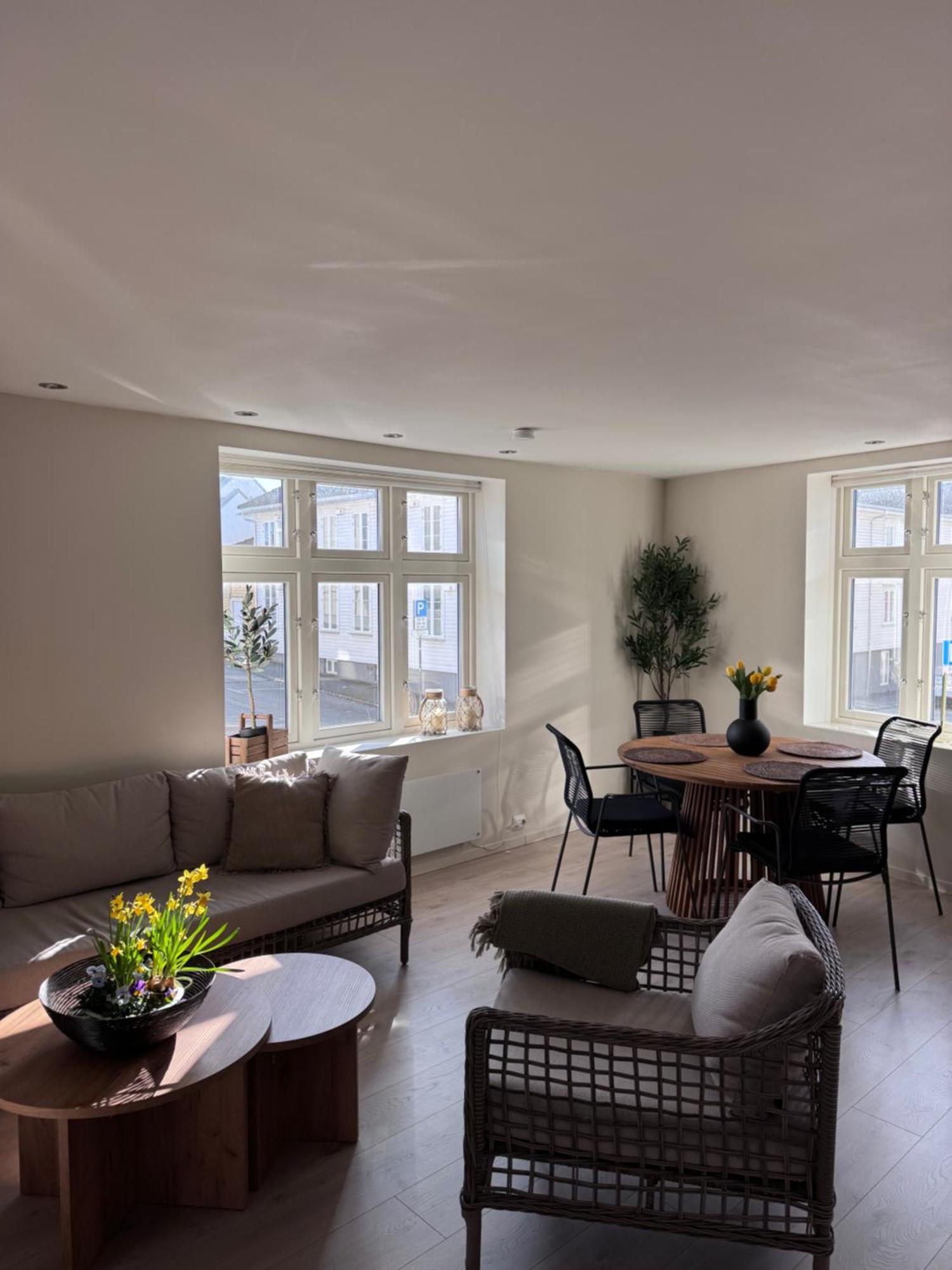 A Place To Stay Stavanger, Apartment 5 - Quality And Free Parking- ภายนอก รูปภาพ