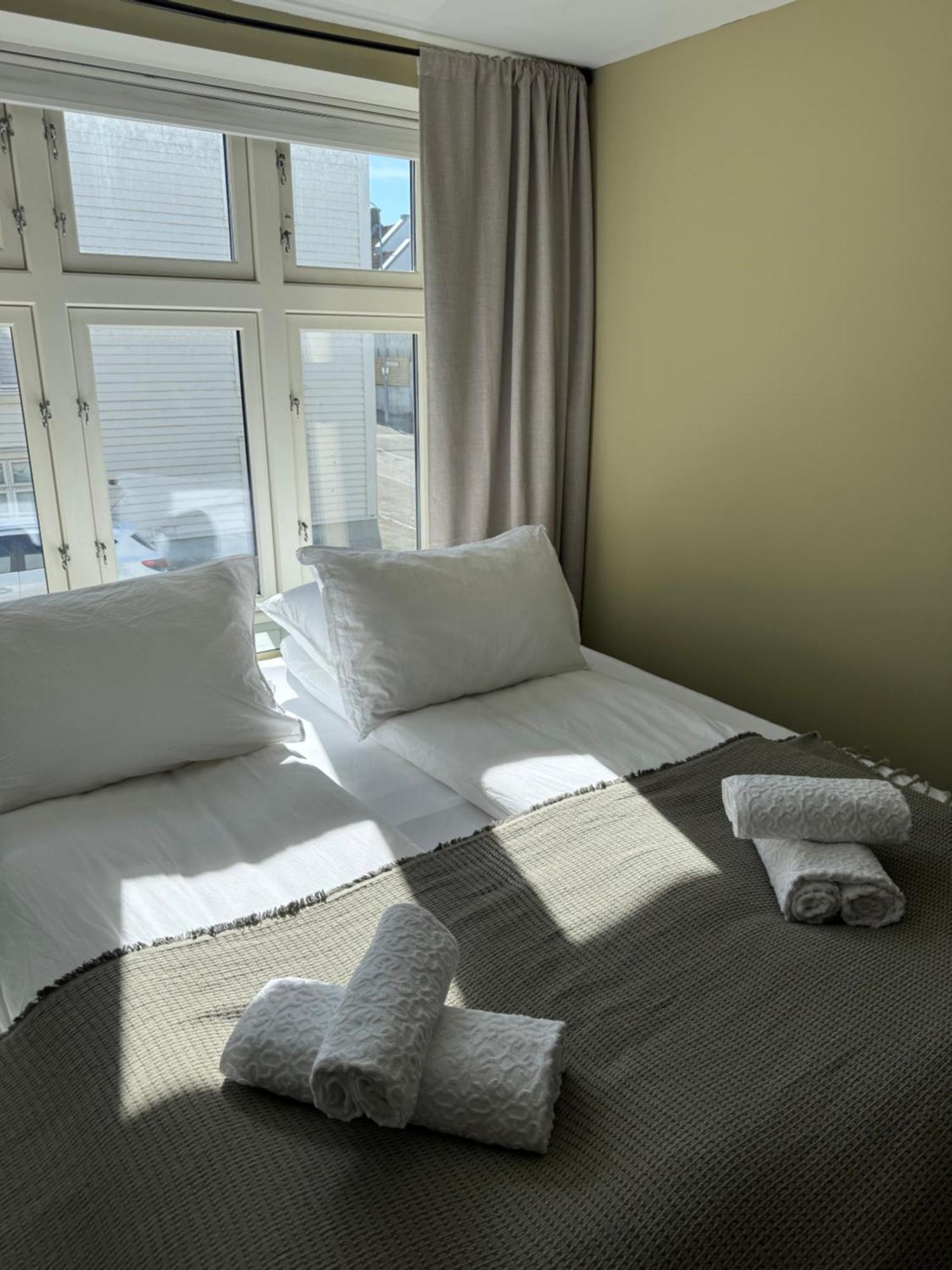 A Place To Stay Stavanger, Apartment 5 - Quality And Free Parking- ภายนอก รูปภาพ